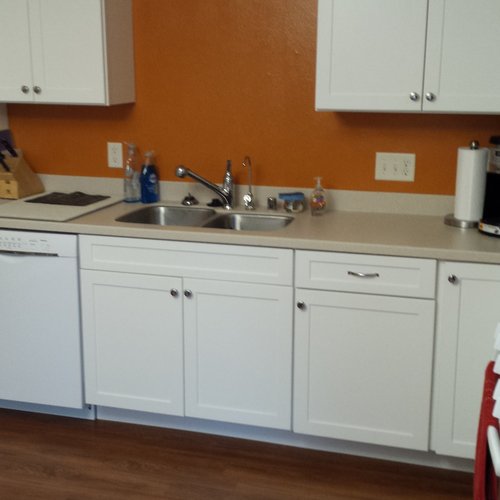 LVP floors in a McFarland, WI kitchen by Bisbee's Flooring Center